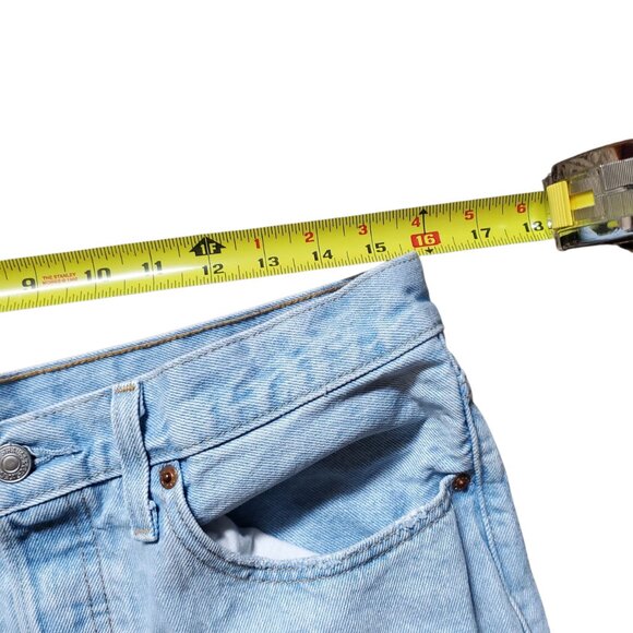 Levi’s 501 Light Wash Button Fly Skinny Distressed High Rise Jeans Size 31x30 - Picture 15 of 16